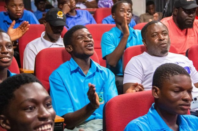 St. Peter's finish UPSHS in no time